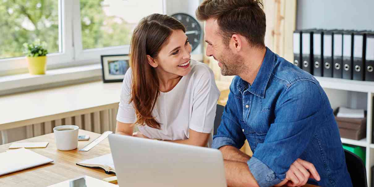 ¿Hay relación de trabajo entre parejas?