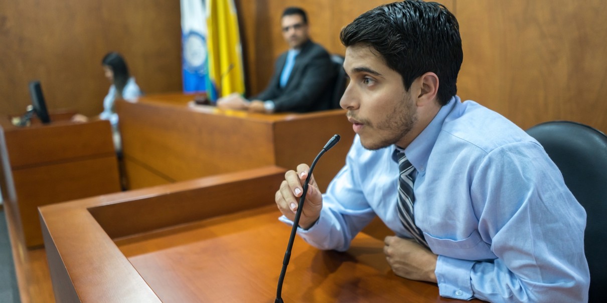 Declarar o guardar silencio: Decisión clave en el proceso penal