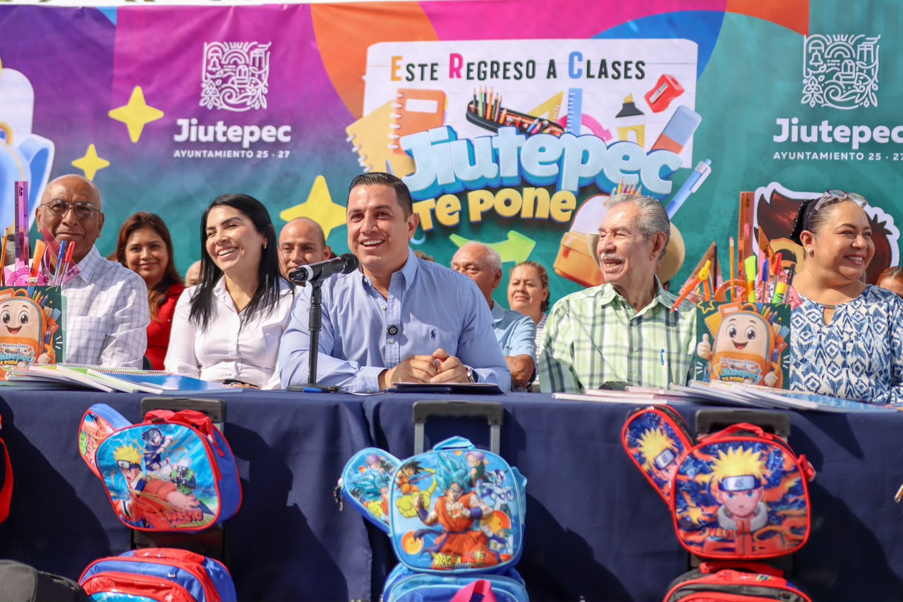 Jiutepec entregará 19 mil mochilas y más de 8 mil 500 paquetes de útiles escolares gratuitos con el programa “Jiutepec te pone la mochila” para apoyar a las familias en el regreso a clases