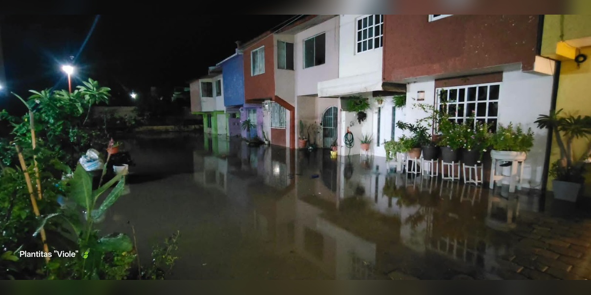 El río Apatlaco alcanzó un nivel crítico y al menos 16 viviendas resultaron inundadas