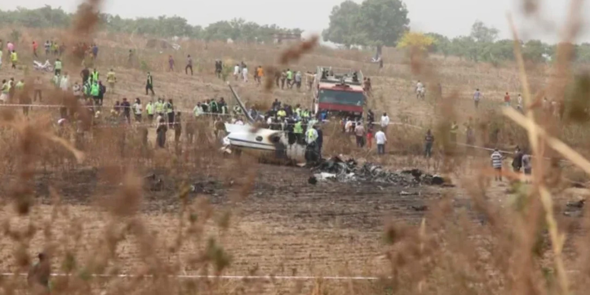 Nigeria investiga caída de avión militar ATR-42 que dejó 32 muertos
