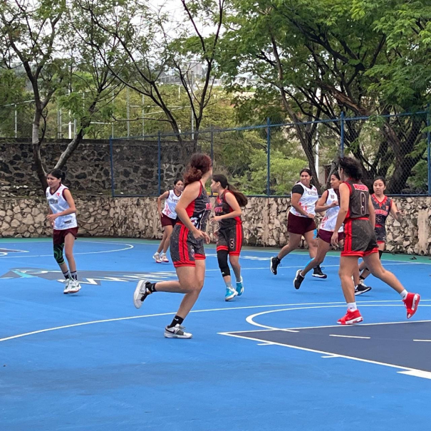 Autoridades se unen para el crecimiento de los alumnos en materia deportiva.