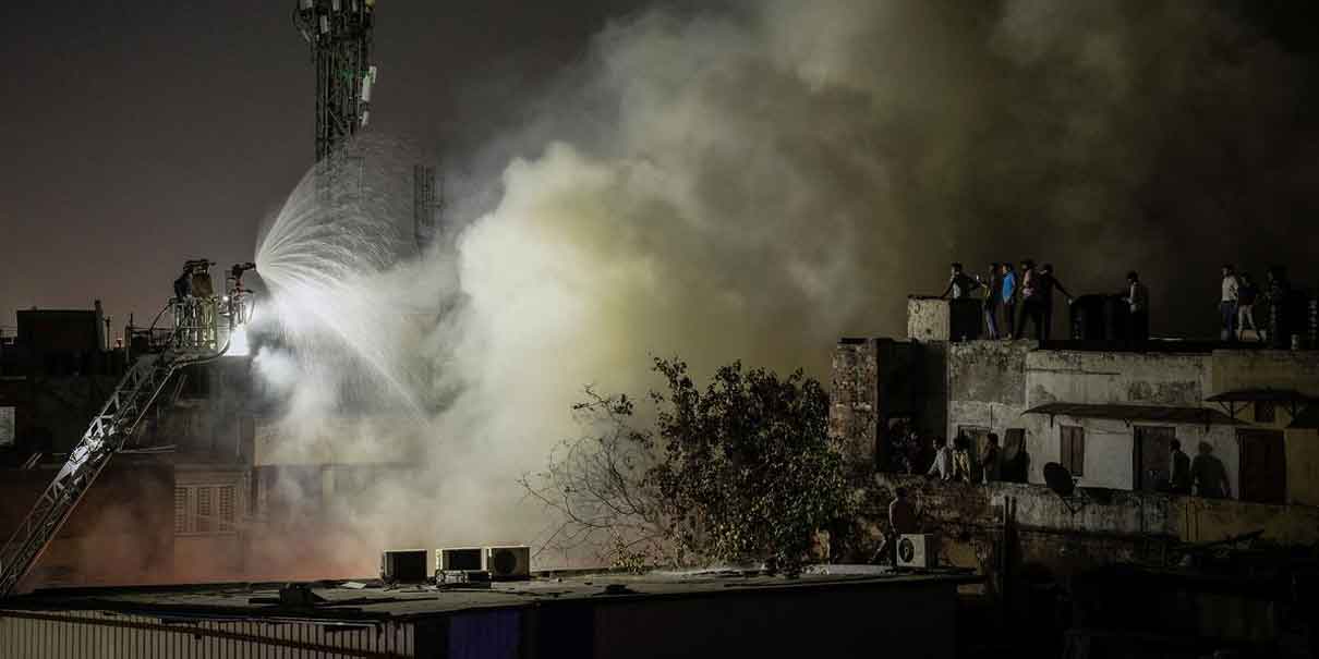 Incendio en un hospital de India deja 10 bebés muertos