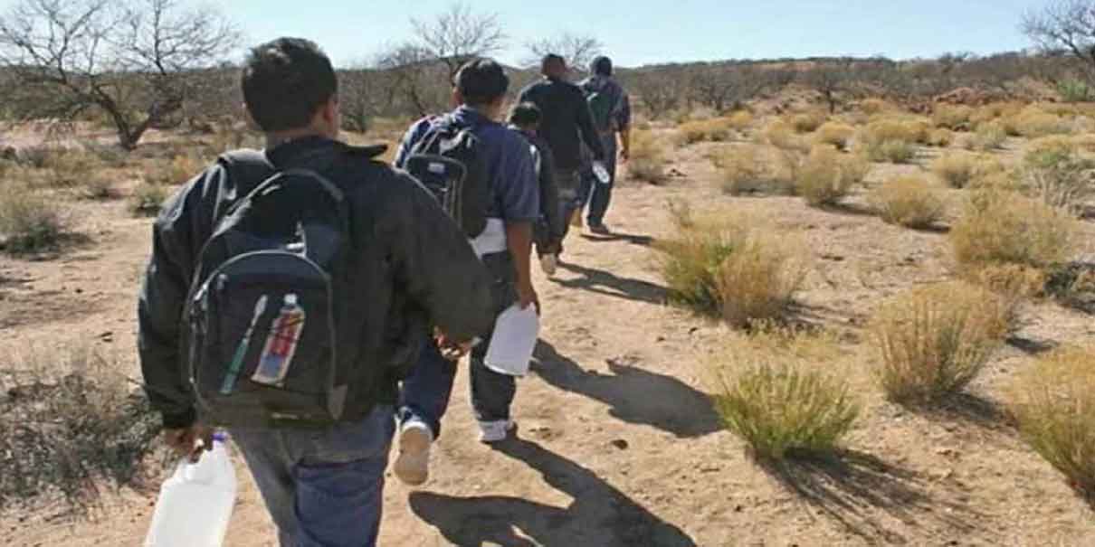 Tras el endurecimiento de las políticas de Trump; polleros aprovechan y ofrecen “sus servicios”