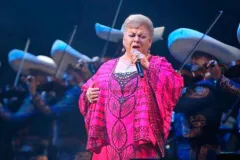 Muere Paquita la del Barrio, la "Reina del Pueblo" 