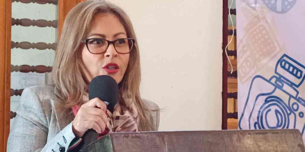 Urge Lucia Meza, destitución del titular de la CES 
