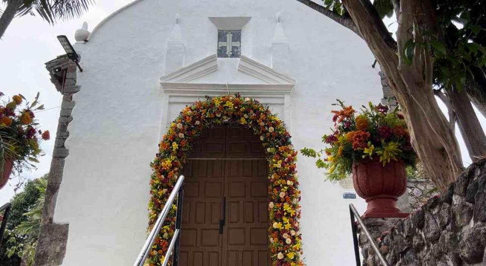 Todo listo para la fiesta en el barrio San Fransisco de Asís de Cuernavaca