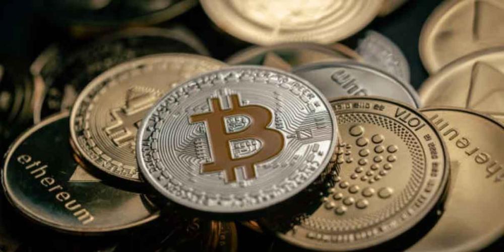 Bitcoin se dispara y casi alcanza los 90 mil dólares tras elección Trump