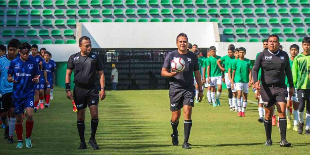 Disputan jugadores la ronda de semifinales