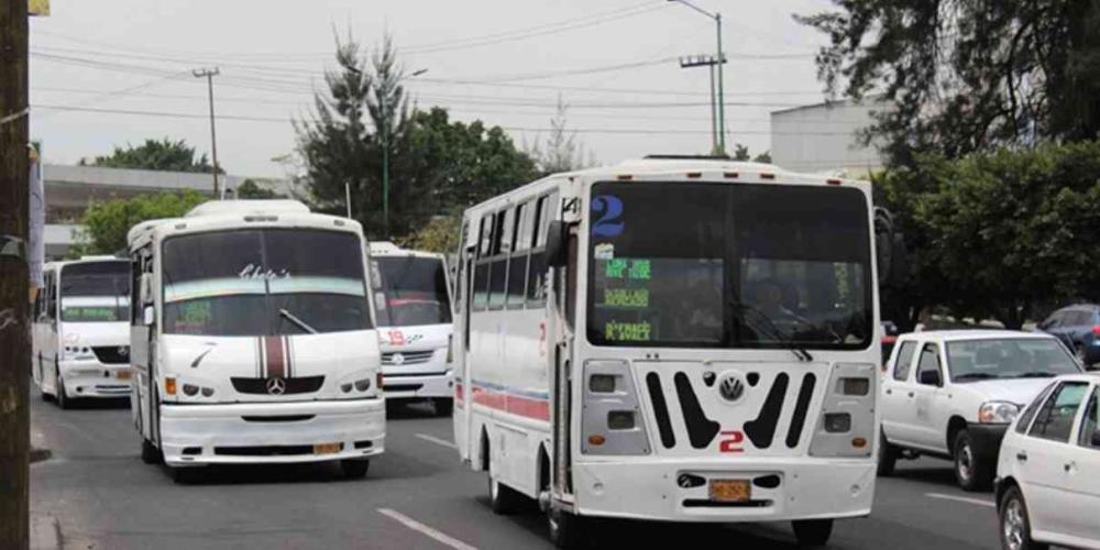 Inexperiencia, ambición, desaseo// Transporte, "foco rojo" de la nueva administración