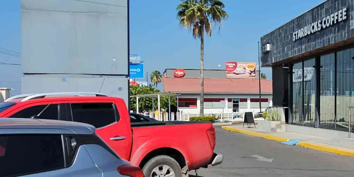 Condena CANACO Oriente robo de vehículos en plazas comerciales de la heroica 