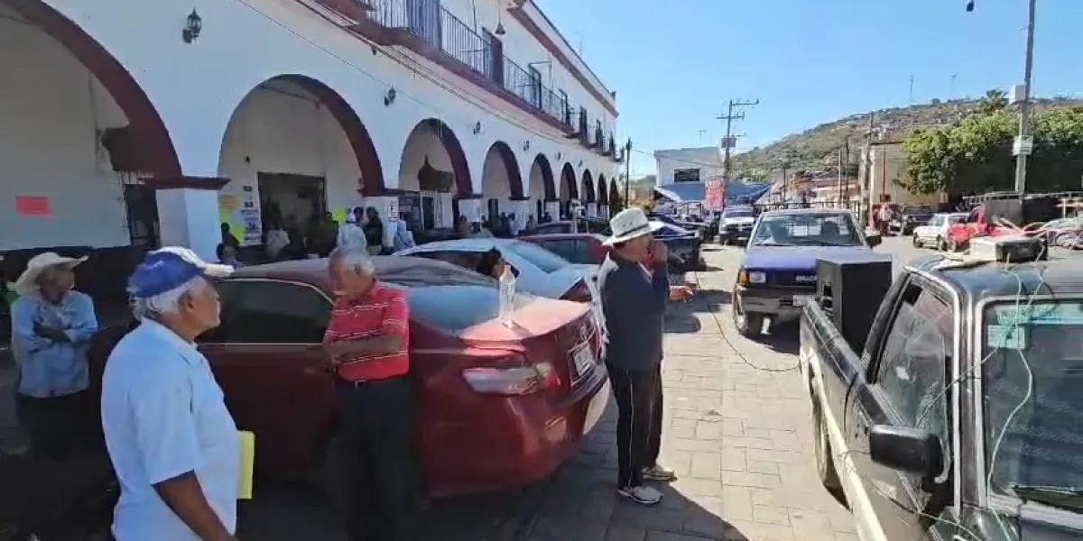 Exigen habitantes de Tepalcingo transparencia en proceso de elección de alcalde