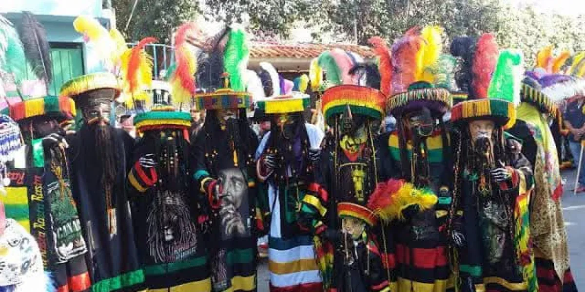 Exigen autores de Carnaval de Tlayacapan que se respete trajes tradicionales