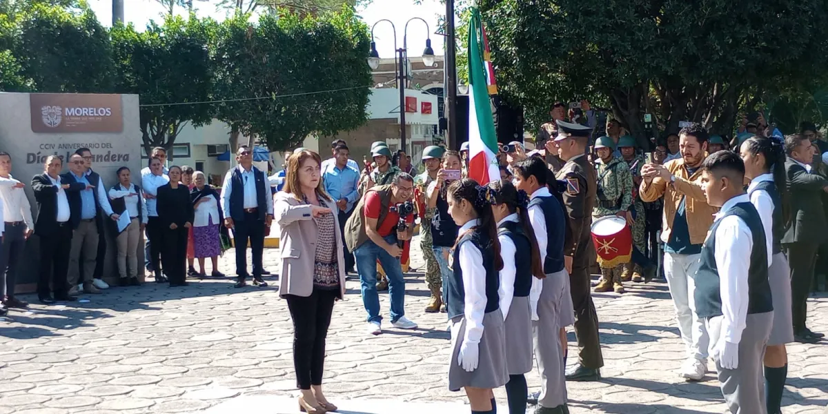 Alto honor y responsabilidad portar la bandera, para defender patria, soberanía y valores: MGS