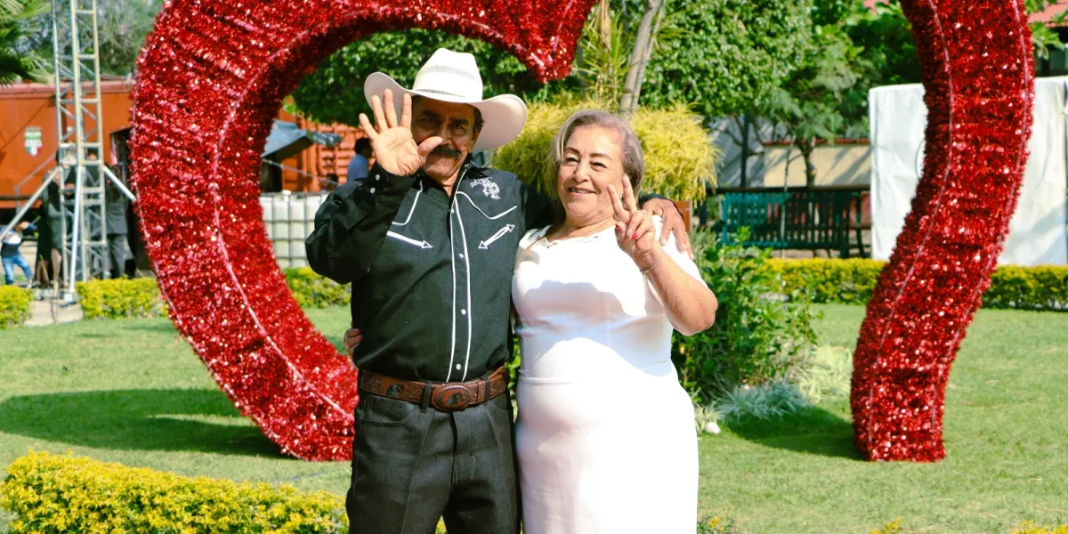  En Cuautla, se unen en matrimonio civil 100 parejas en campaña de bodas gratuitas 