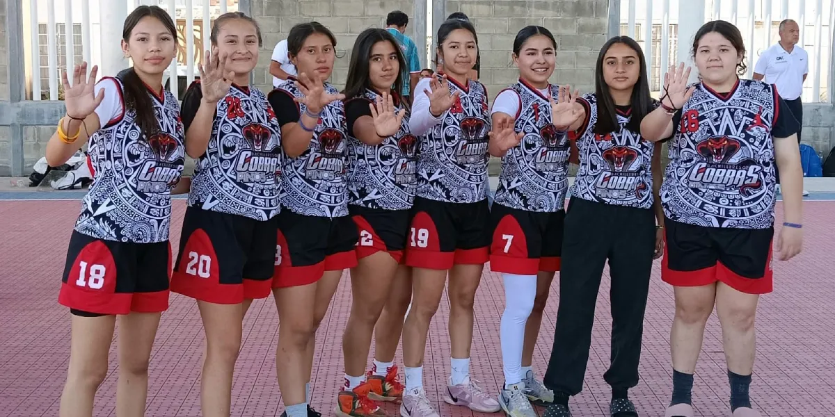 El equipo femenil de baloncesto del plantel 02 Jiutepec representó a Morelos en el campeonato.