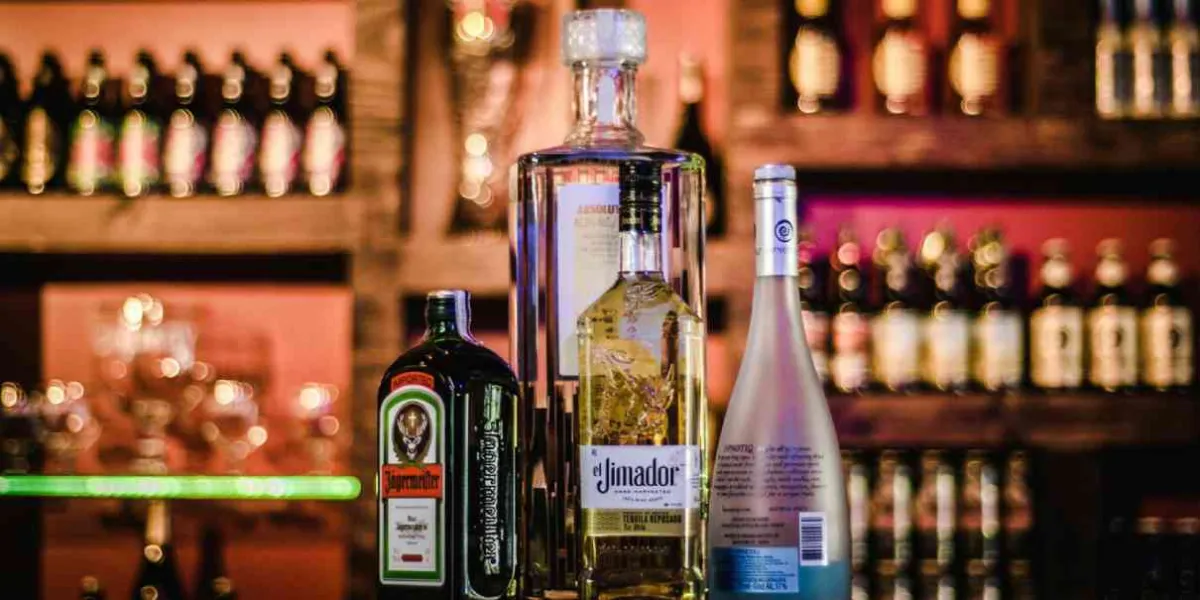 Trabajará el Ejecutivo con los alcaldes para reducir venta de bebidas alcohólicas: JSB