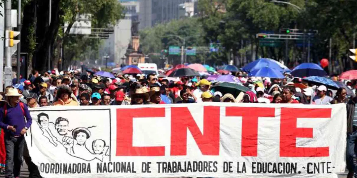 Magisterio, trasfondo y vuelta a la calma