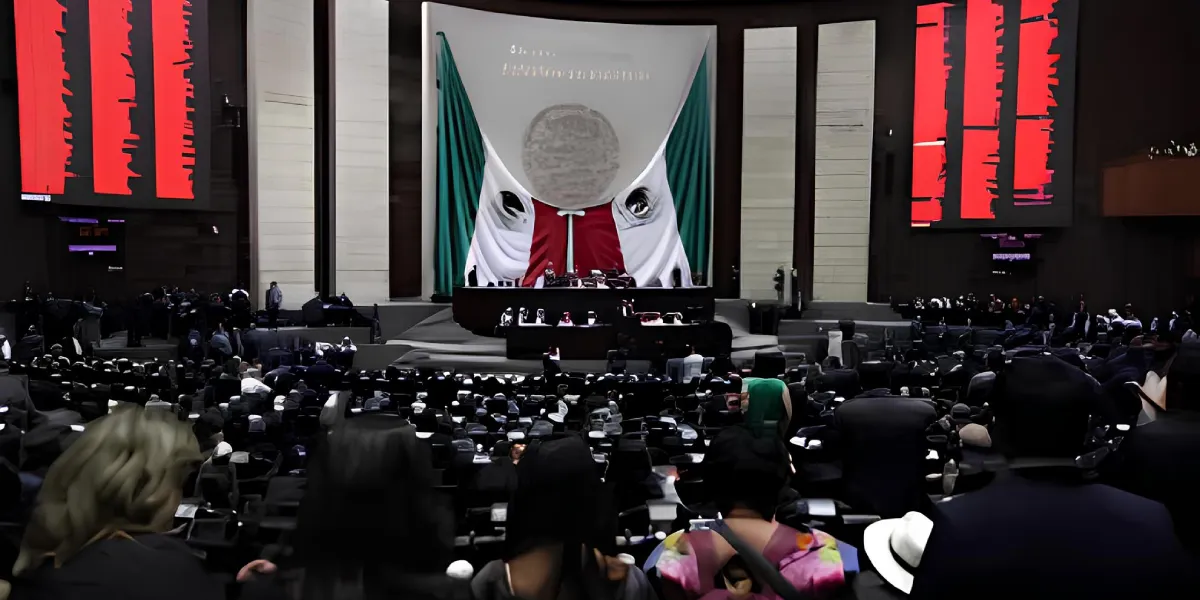 El pleno de la Cámara de Diputados aprobó por mayoría, desechar la solicitud de desafuero del diputado federal de Morena, Cuauhtémoc Blanco, al considerarlo “notoriamente improcedente”