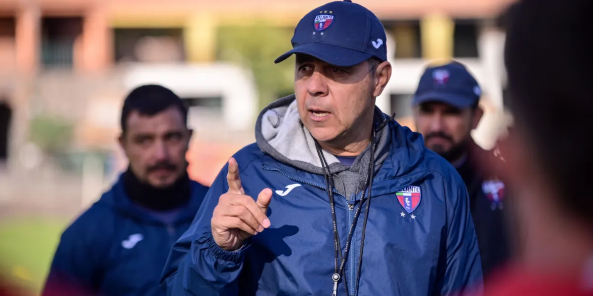 Miguel de Jesús Fuentes, director técnico del Atlante.