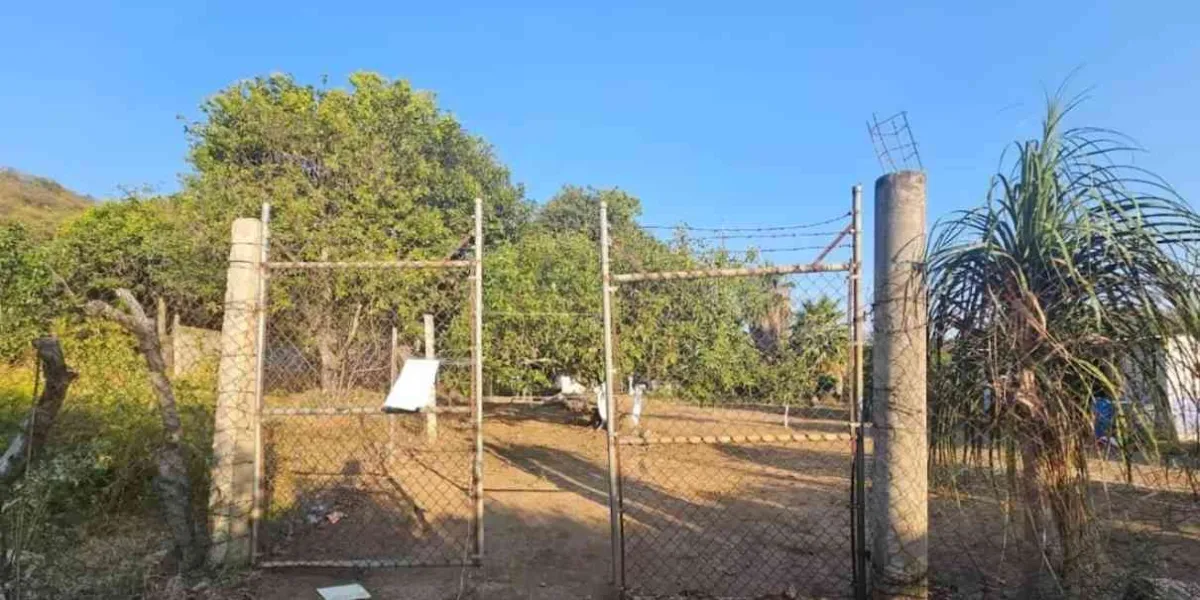 FGR cateó narcofinca; encontraron armas y posibles fosas clandestinas