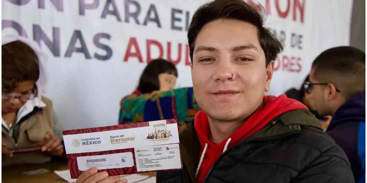 Apoyo en la constitución para los jóvenes que no trabajan