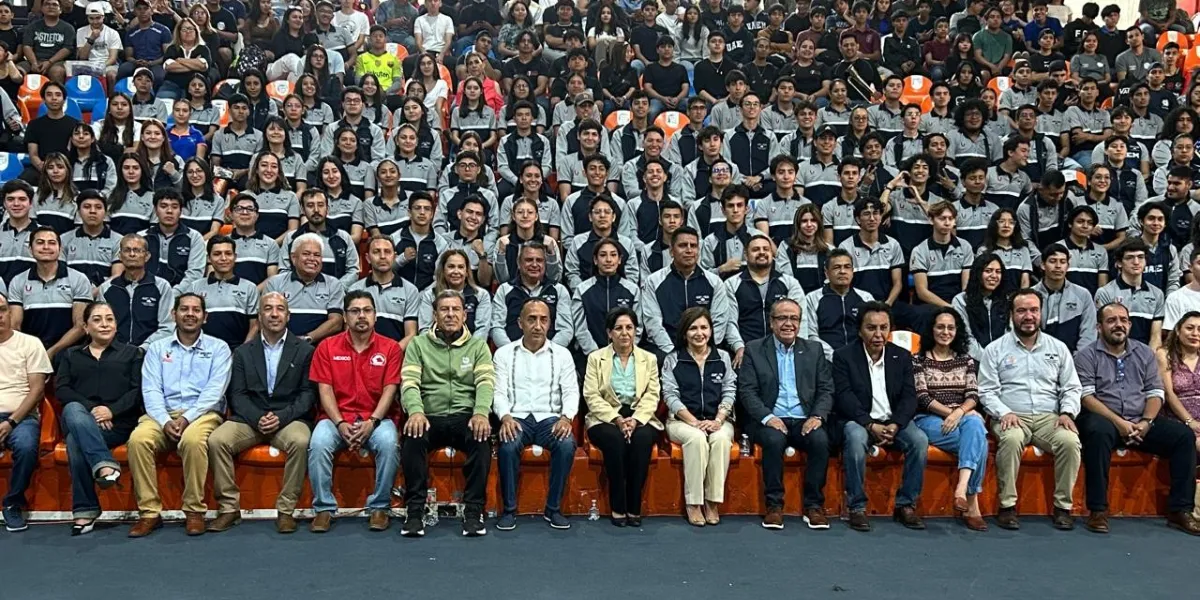 Delegación de la UAEM que competirá en Universiada Nacional