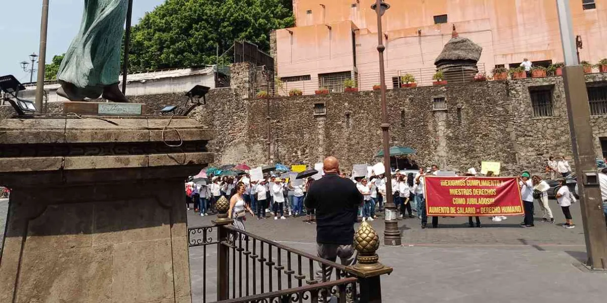 Protestan jubilados del TSJ