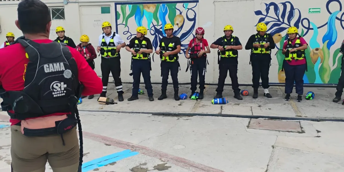 Capacitan a personal de emergencias de Cuautla en "primer respondiente en aguas rápidas" 
