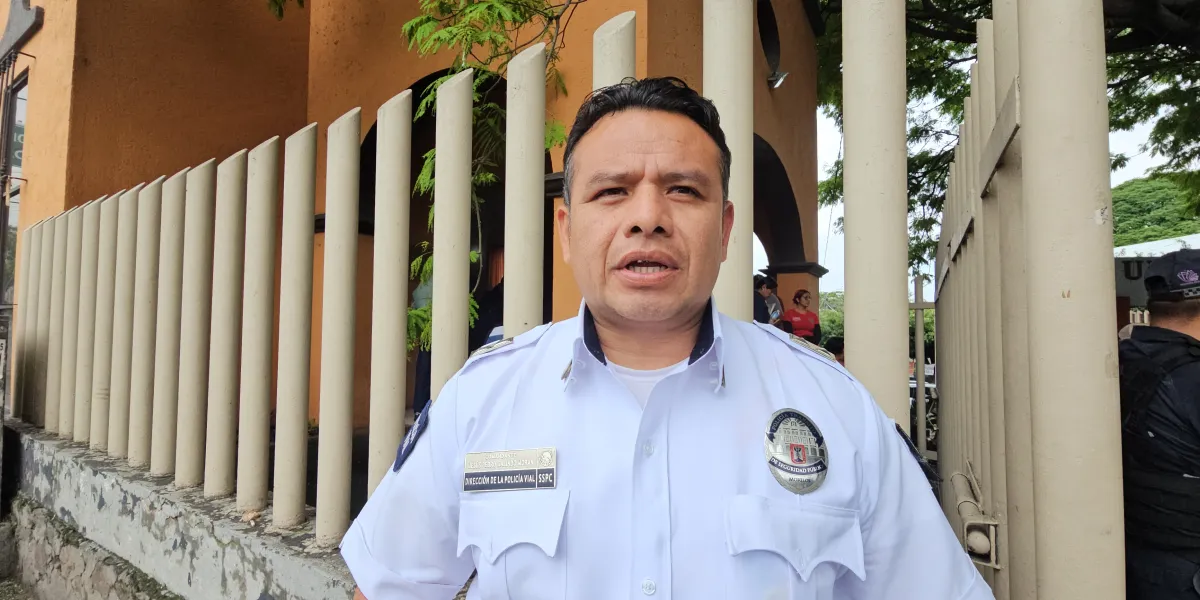 Hasta 20 motocicletas diarias al corralón de Cuautla por incumplimiento en documentación y falta de casco 