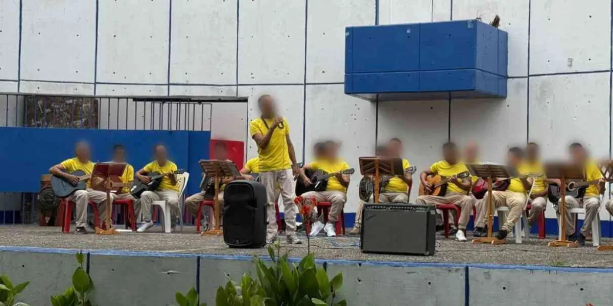 Celebran el Día del Padre en Cereso de Atlacholoaya