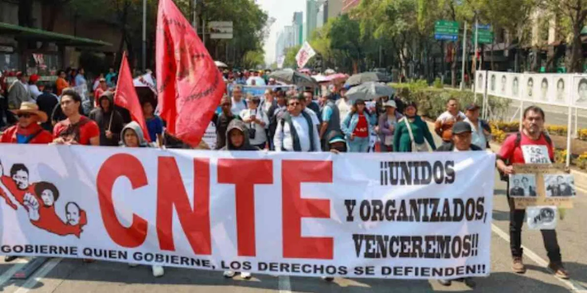 No hay lucha perdida más que la que se abandona. 