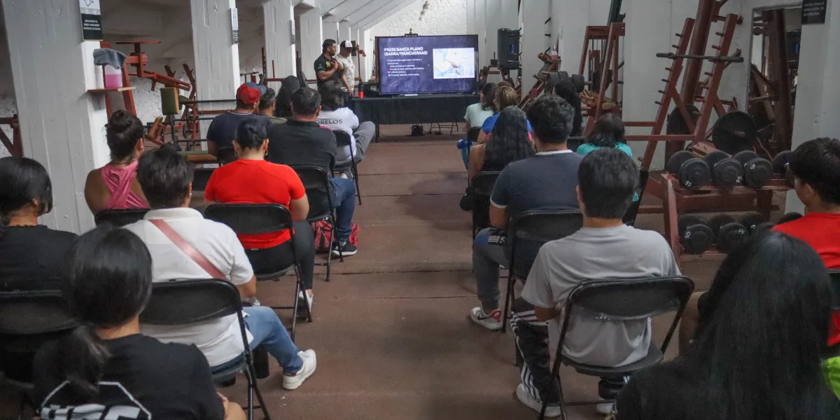 Usuarios tomaron un taller sobre el uso de los aparatos Crédito de foto: Cortesía