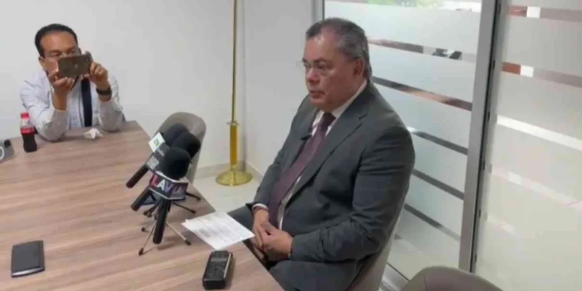 Rafa Reyes impulsa cambios en normas electorales y de género