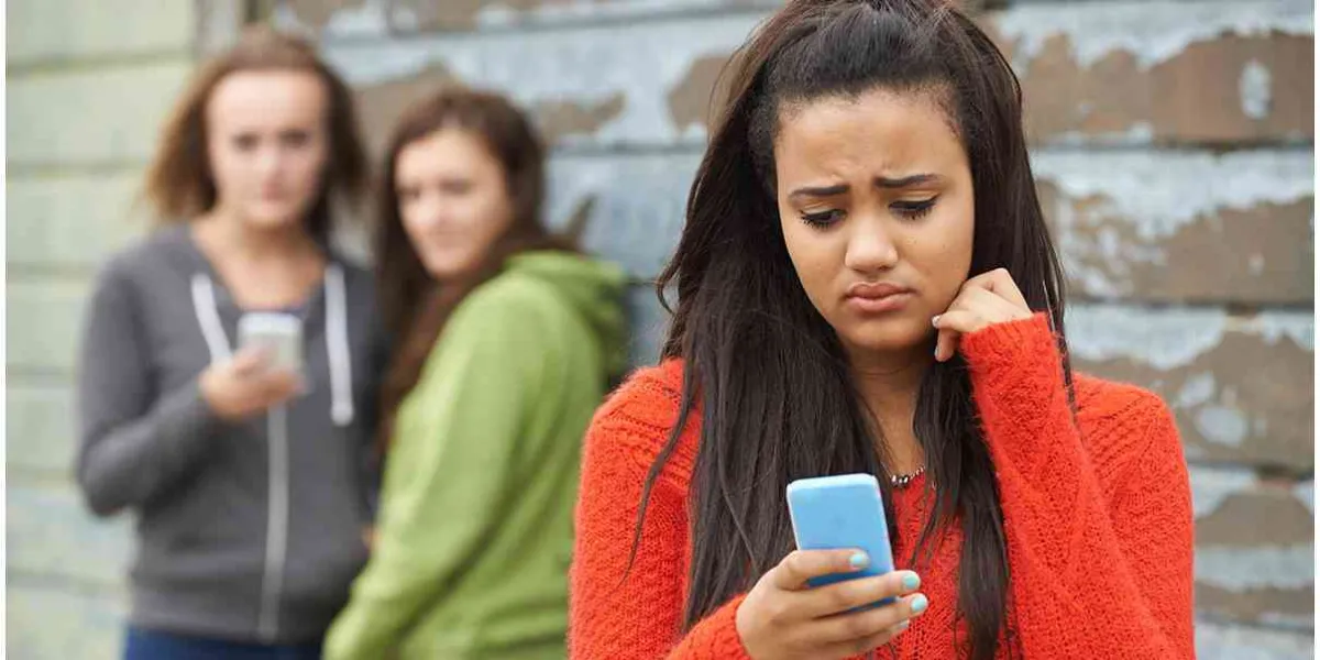 Impajoven lanza campaña contra los peligros de redes sociales en jóvenes