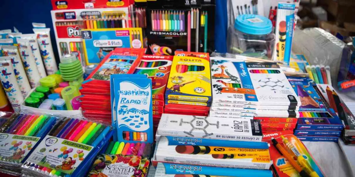 Llama Canaco a comprar útiles escolares en tiendas formales
