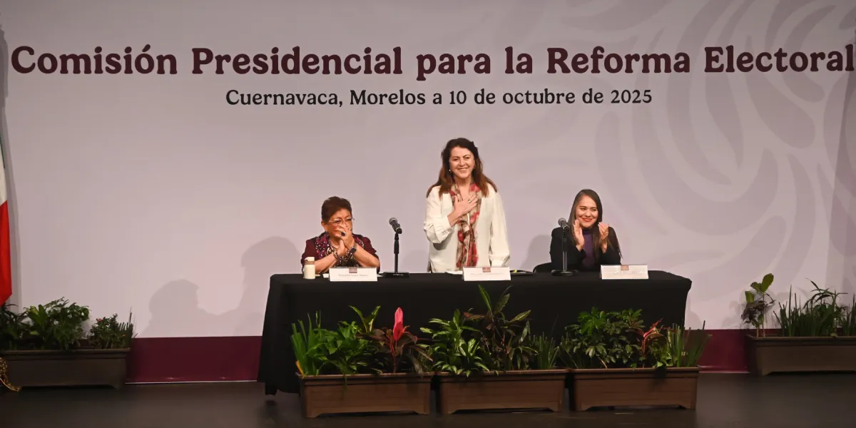 La gobernadora Margarita González Saravia participó en la Audiencia Pública para la Reforma Electoral en Cuernavaca.