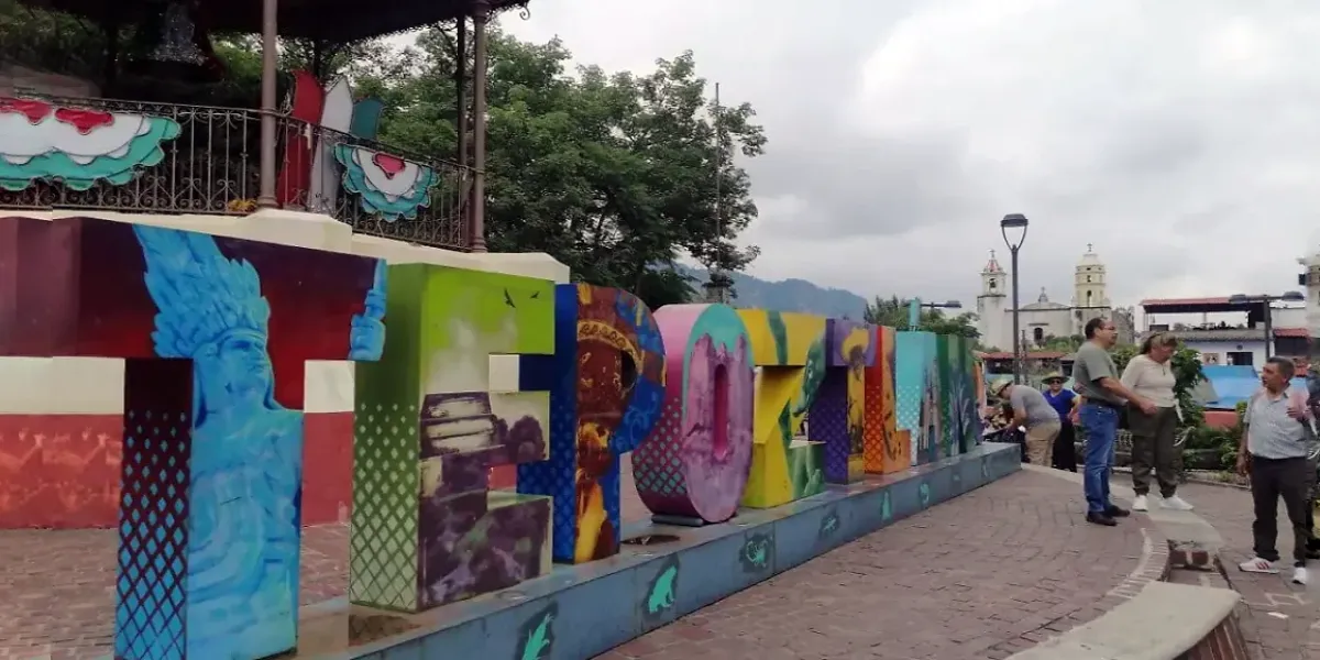 Un juez federal ordenó suspender la elección de bienes comunales en Tepoztlán tras detectar irregularidades en el padrón, donde más del 60% de los comuneros registrados habrían fallecido.