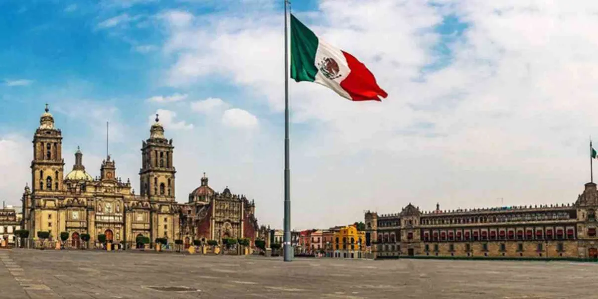 La república de los espejos rotos 