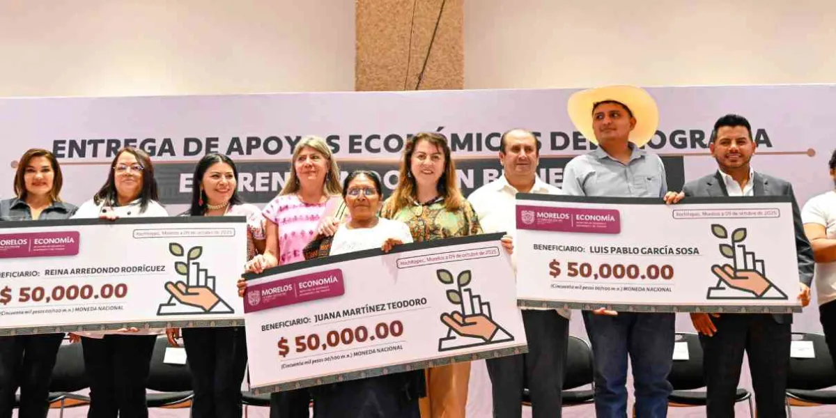 Entrega González Saravia, apoyos por 26 MDP