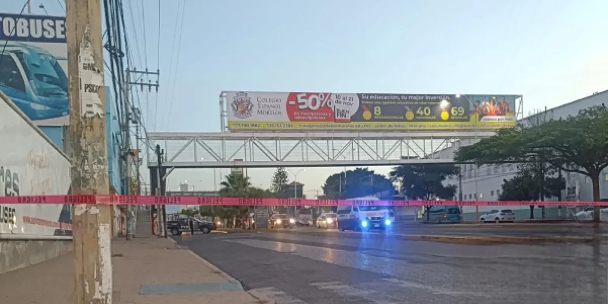 Balean nuevamente oficinas de empresa de autobuses en Cuautla