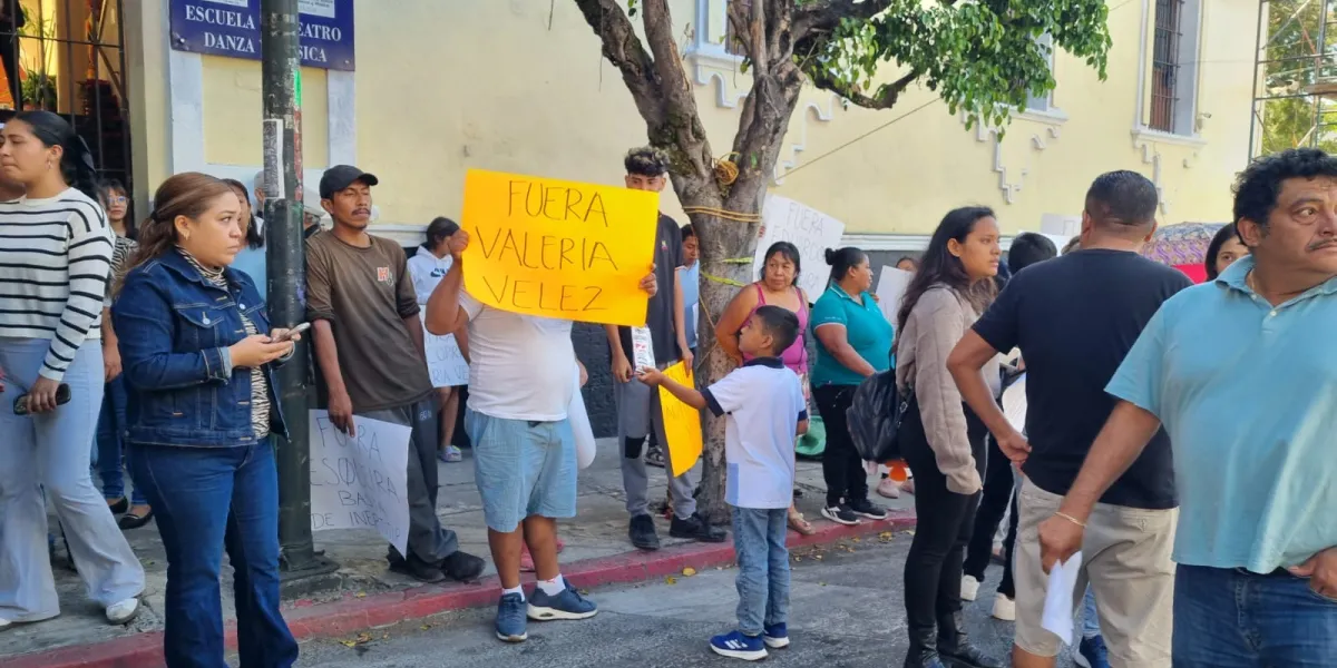 La advertencia de la clausura pone en riesgo al sustento de 500 familias