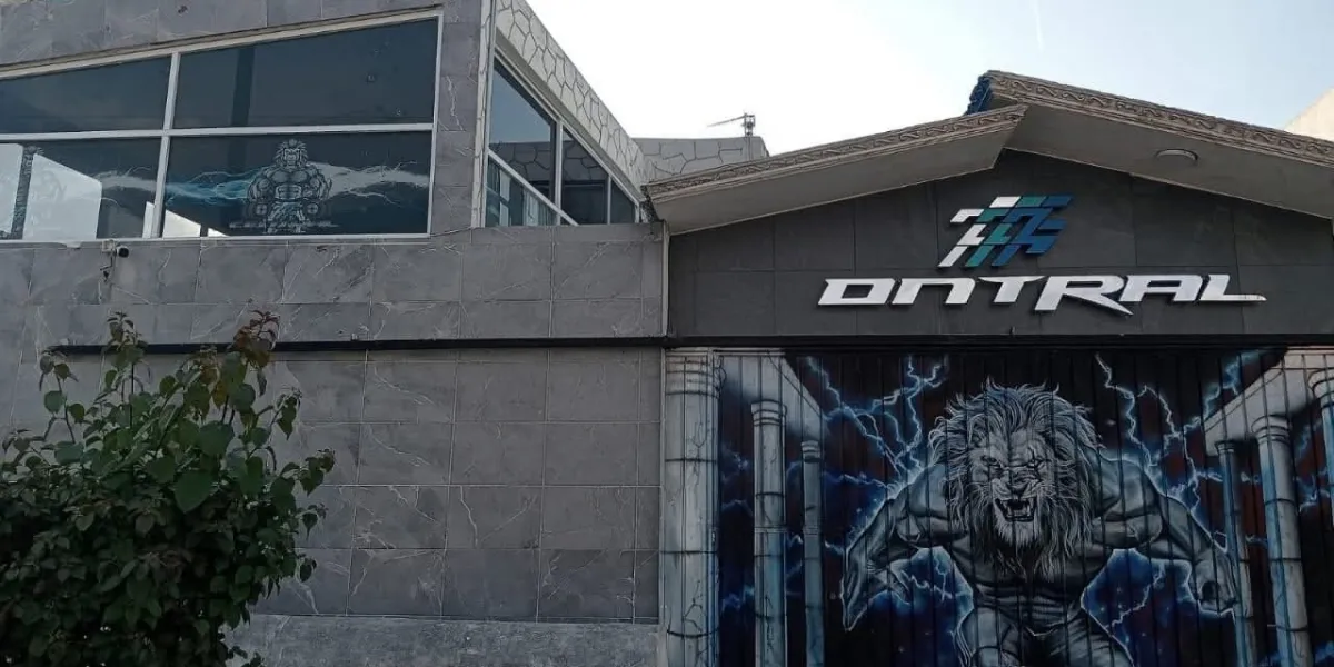 Ataque armado deja más de 25 impactos en gimnasio de Yecapixtla