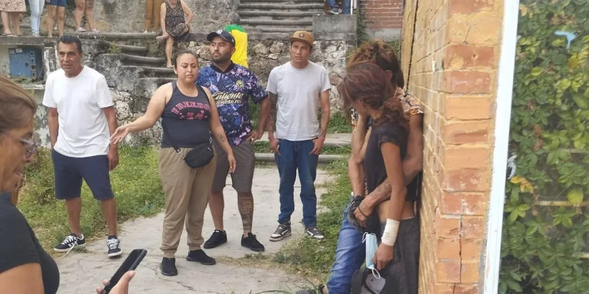 Vecinos de Ayala detienen a tres presuntos ladrones tras robos a casa habitación