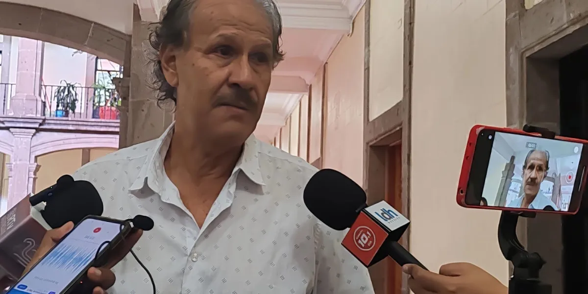 Transportistas de la FAT en Morelos acordaron con el Gobierno estatal enviar una iniciativa al Congreso para modificar la Ley de Movilidad y evitar que el modelo Camión-Empresa sea obligatorio.