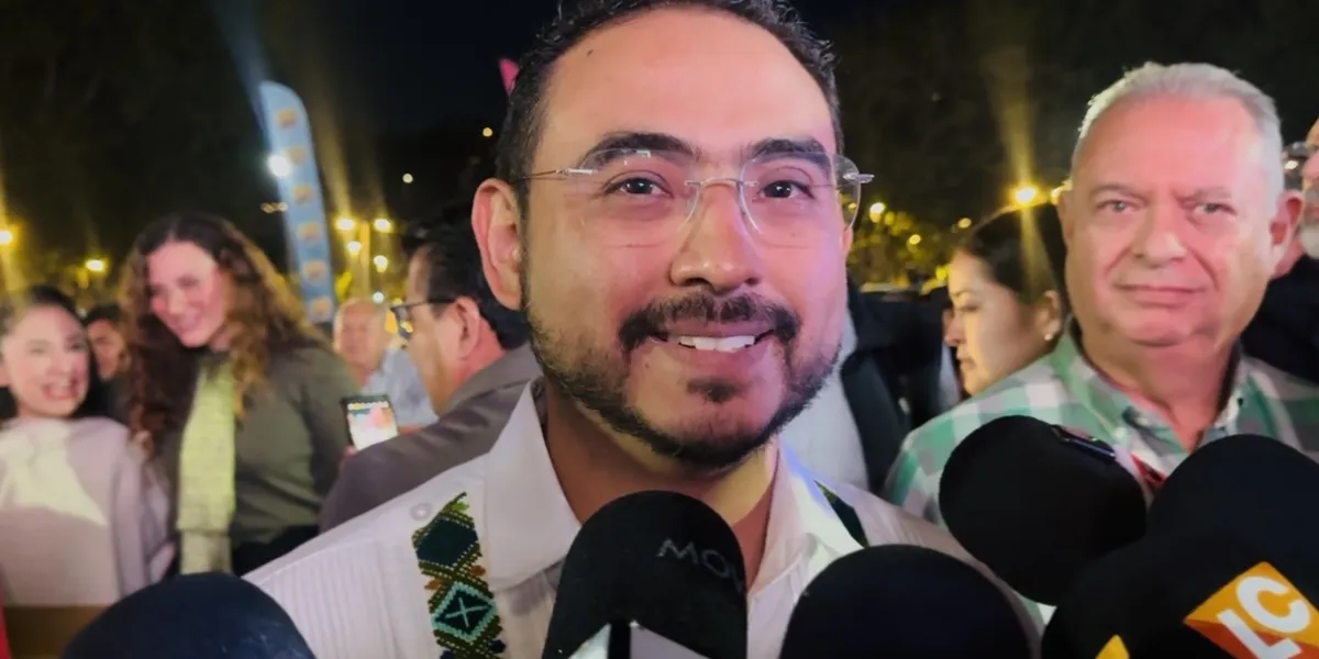 El alcalde de Tepoztlán, Perseo Quiroz Rendón, presentó una denuncia ante la Fiscalía Anticorrupción por un presunto desvío de 139 millones de pesos en la pasada administración municipal.