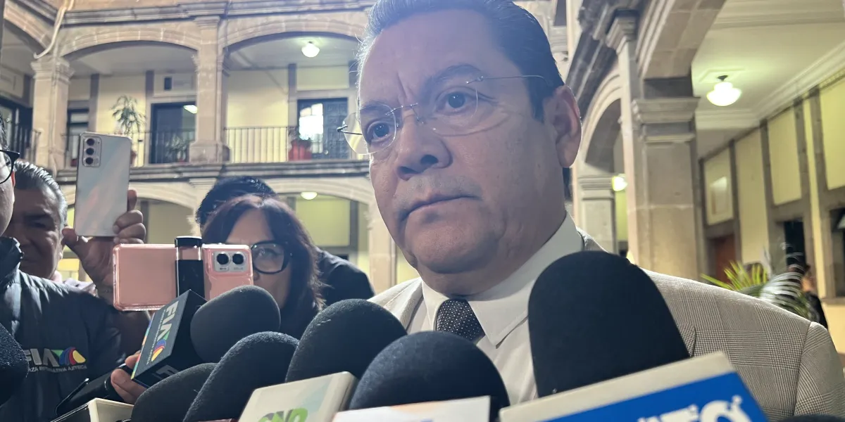 El exfiscal de Morelos, Uriel Carmona, promovió más de 20 amparos ante la SCJN para frenar investigaciones en su contra, confirmó la Fiscalía Anticorrupción.
