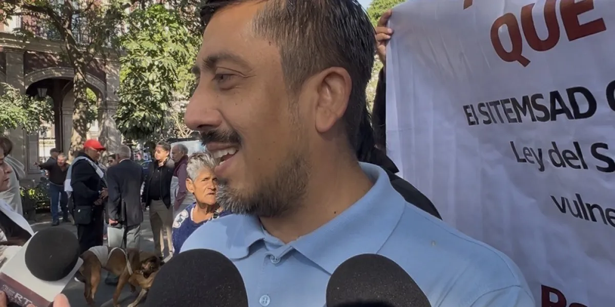 Trabajadores del estado piden ser incluidos en la reforma al Servicio Civil en Morelos y advierten posible amparo y movilización.
