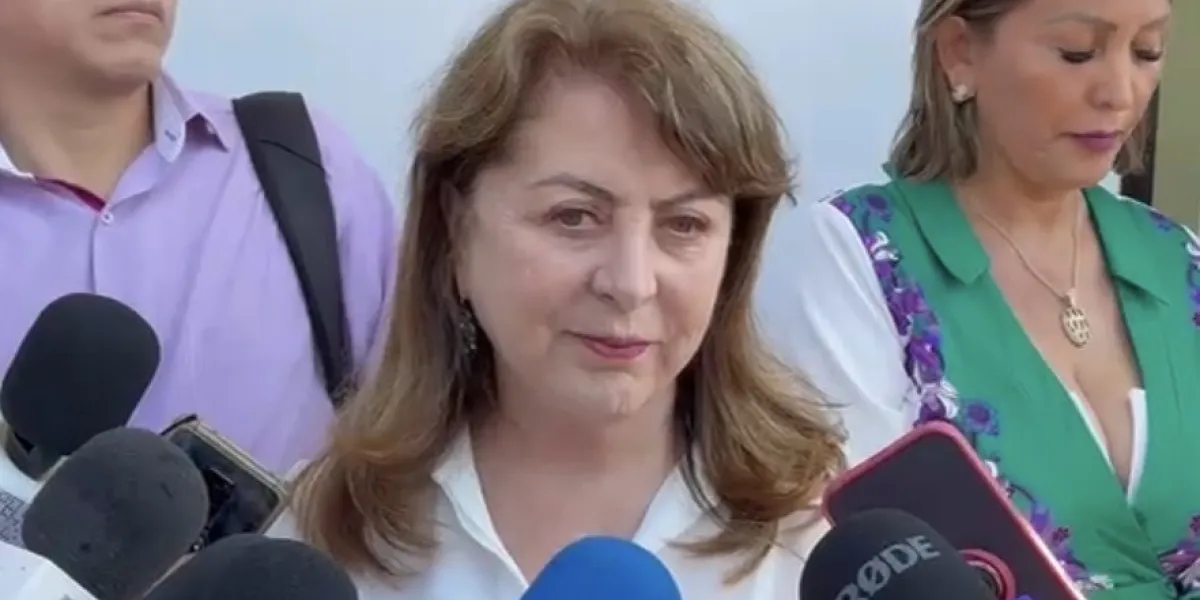 La gobernadora Margarita González Saravia informó que ya se trabaja en una iniciativa para modificar artículos transitorios de la Ley del Servicio Civil de Morelos y garantizar derechos laborales.
