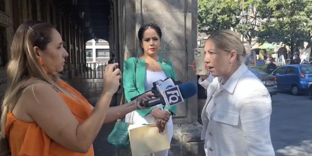 Regidora de Cuautla, Anita Guerra, protagonizó confrontación con reporteras en Cuernavaca tras ser cuestionada por su escolta de la Guardia Nacional.